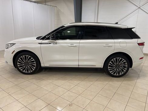 Used 2020 Lincoln Corsair Reserve w/ Equipment Group 202A image 2