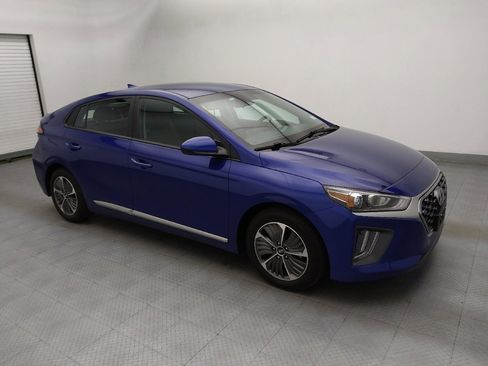 Used 2021 Hyundai Ioniq SE FWD image 11