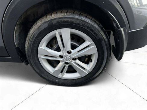 Used 2020 Nissan Kicks S FWD image 53