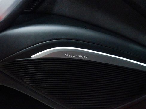 Used 2018 Audi TT 2.0T w/ Technology Package image 18