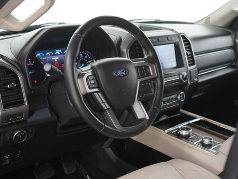 Used 2021 Ford Expedition Platinum image 27