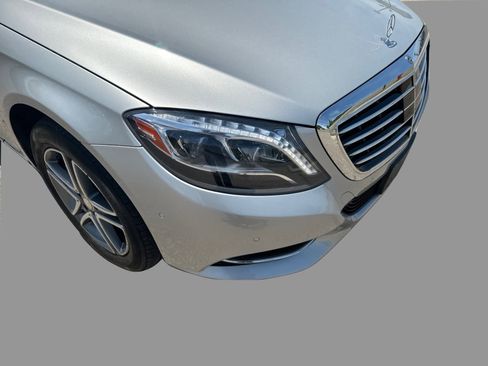 Used 2016 Mercedes-Benz S 550 4MATIC Sedan w/ Premium Package image 29