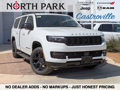 New 2025 Jeep Wagoneer L Series II w/ Convenience Group I