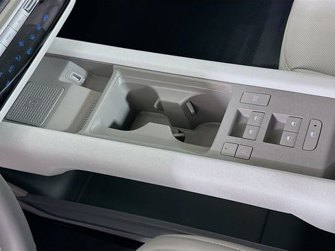 New 2025 Hyundai Ioniq 6 SEL image 15