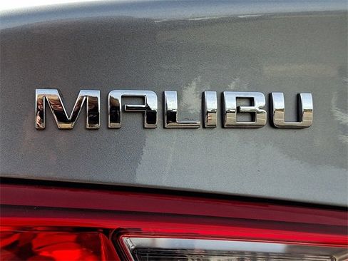 Used 2024 Chevrolet Malibu LT image 29