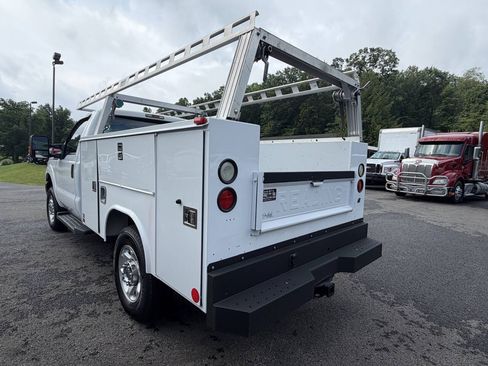 Used 2016 Ford F250 XL w/ XL Appearance Package AWD/4WD image 6