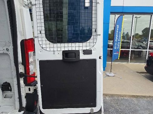 Used 2023 RAM ProMaster 2500 FWD image 32