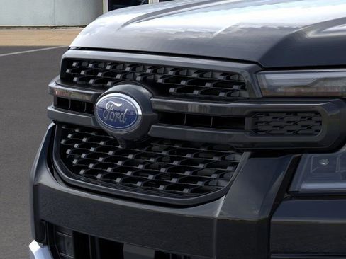 New 2025 Ford Ranger Lariat w/ Trailer Tow Package image 17