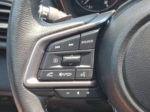 Used 2025 Subaru Outback Premium AWD/4WD image 22