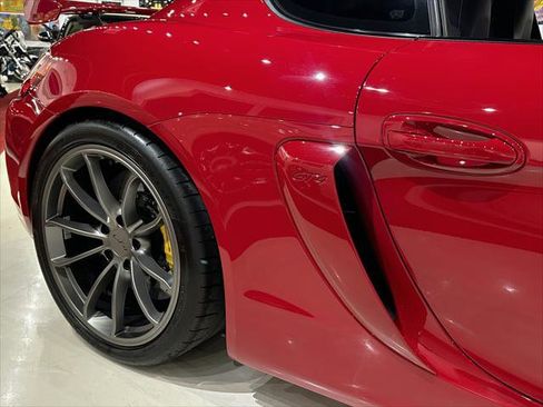 Used 2016 Porsche Cayman GT4 image 16