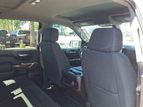 Used 2022 Chevrolet Silverado 1500 LT Trail Boss w/ Convenience Package II image 13