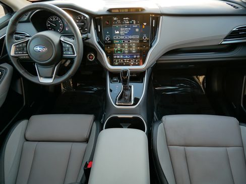 Certified 2025 Subaru Outback Limited image 10
