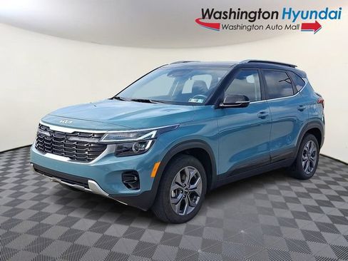 Used 2024 Kia Seltos S AWD/4WD image 3