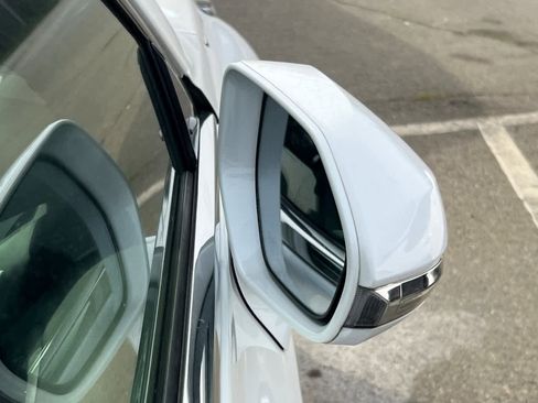 Certified 2022 Toyota Mirai XLE image 13