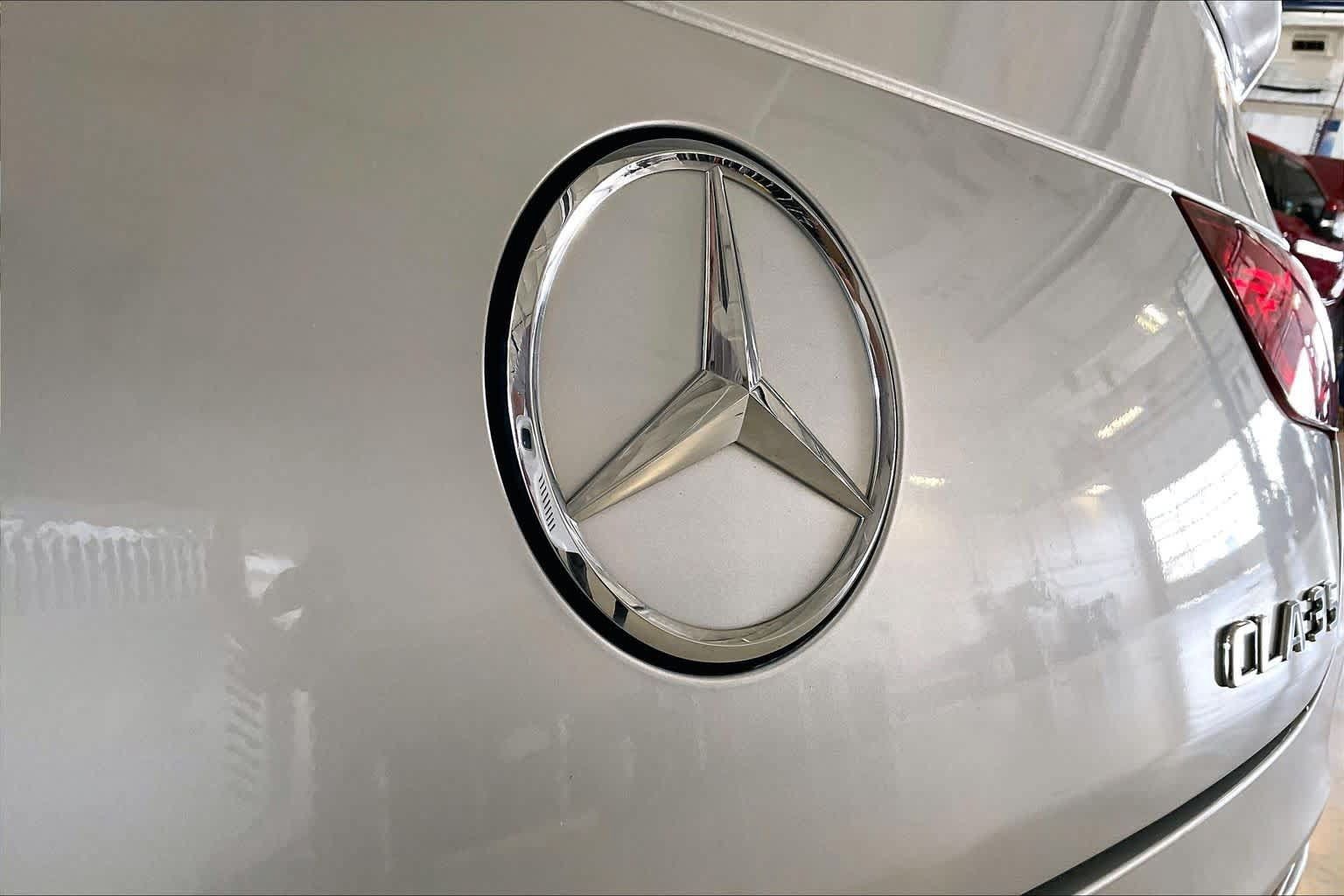 Used 2021 Mercedes-Benz CLA 35 AMG 4MATIC image 31