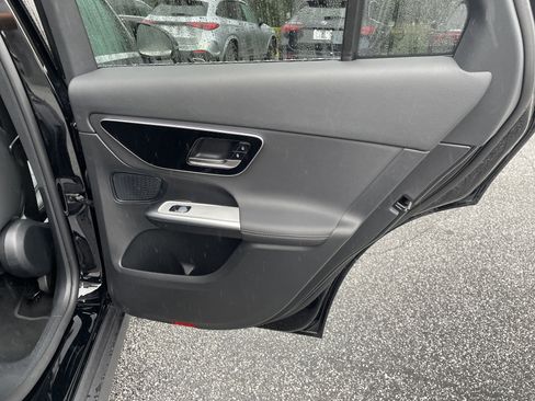 Certified 2025 Mercedes-Benz GLC 300 4MATIC image 41