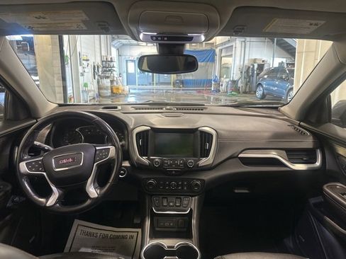 Used 2018 GMC Terrain SLT w/ Preferred Package image 17