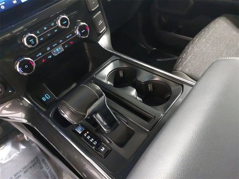 Used 2022 Ford F150 XLT w/ Equipment Group 302A High image 24