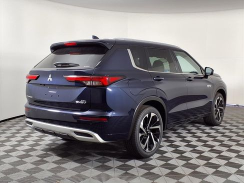 New 2025 Mitsubishi Outlander SEL image 25
