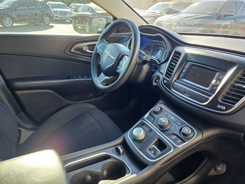 Used 2015 Chrysler 200 LX image 11