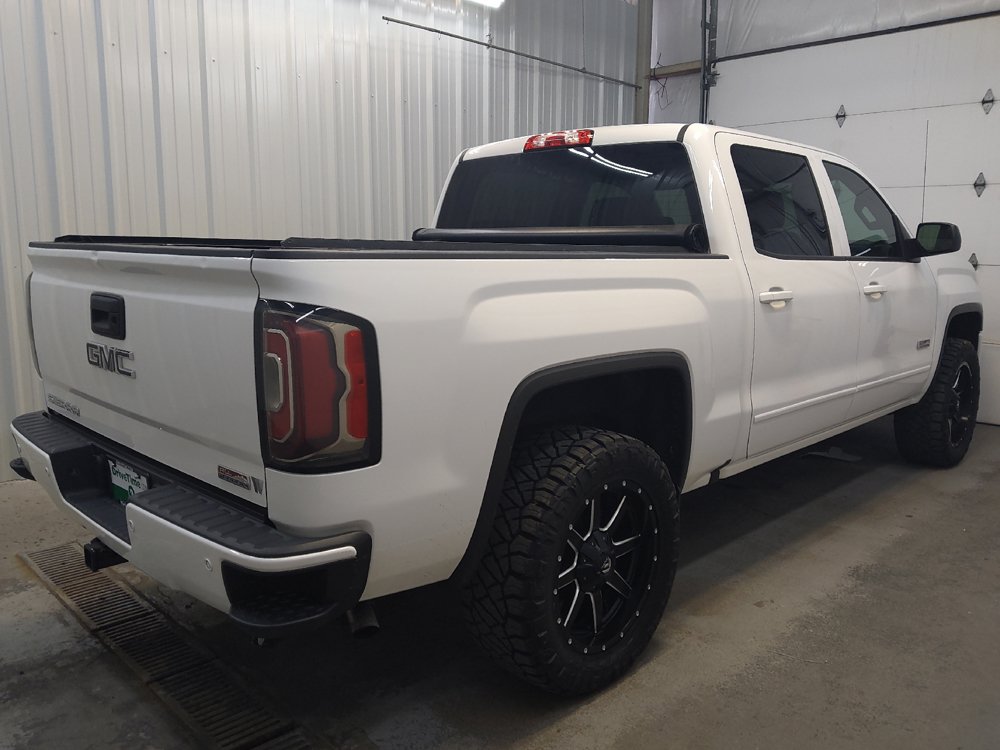 Used 2018 GMC Sierra 1500 SLT w/ All Terrain Package AWD/4WD image 10