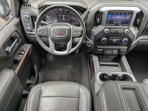 Used 2021 GMC Sierra 1500 SLT w/ SLT Premium Package AWD/4WD image 16