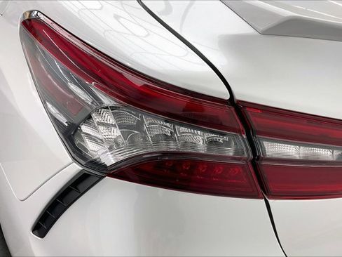 Used 2024 Toyota Camry XSE image 29