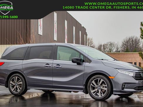 Used 2022 Honda Odyssey Touring image 1