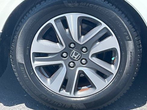 Used 2017 Honda Odyssey Touring image 9