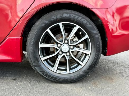 Used 2017 Mitsubishi Lancer ES FWD image 29