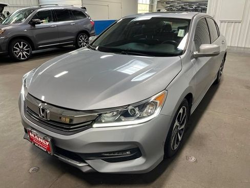 Used 2016 Honda Accord EX-L image 7