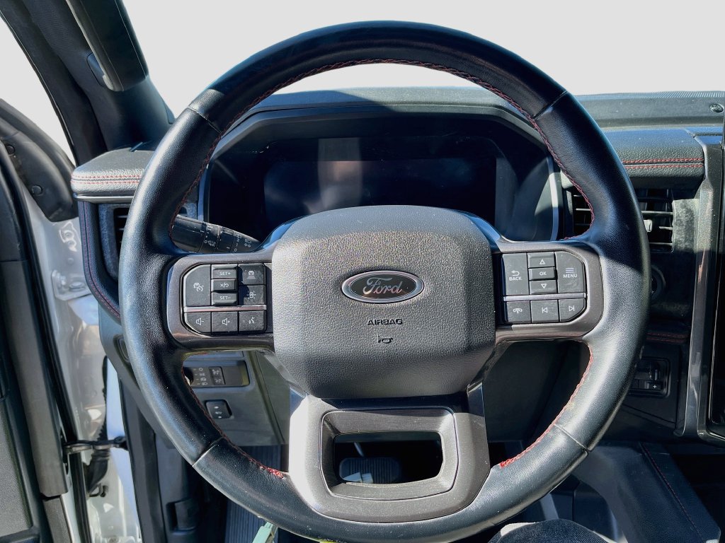 Used 2023 Ford Expedition Limited AWD/4WD image 11