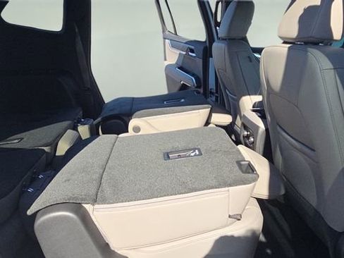 New 2026 GMC Acadia Elevation w/ Black Edition image 28