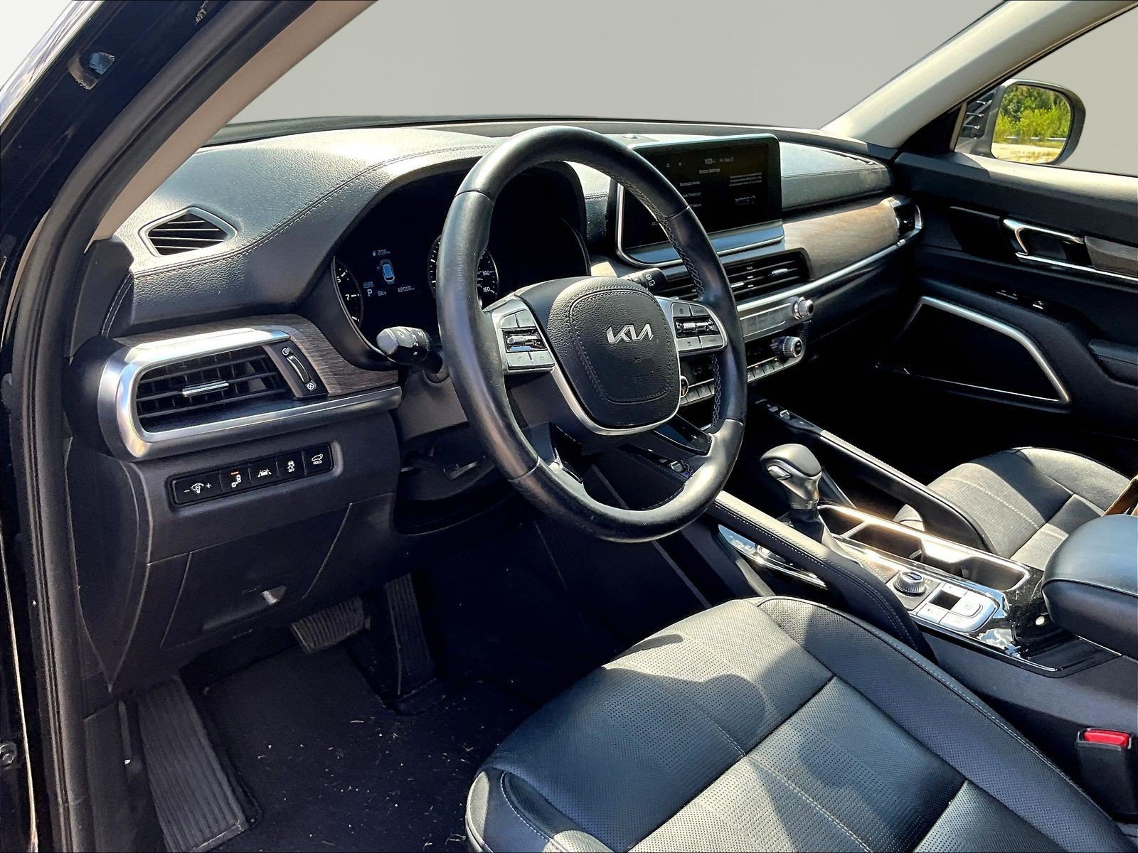 Used 2022 Kia Telluride EX AWD/4WD image 17