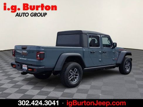 New 2026 Jeep Gladiator Mojave image 4