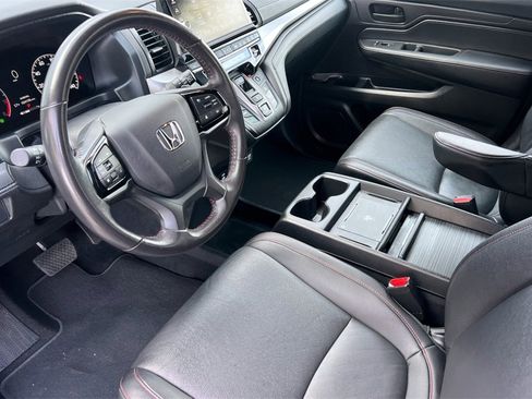 Used 2025 Honda Odyssey Sport-L image 12