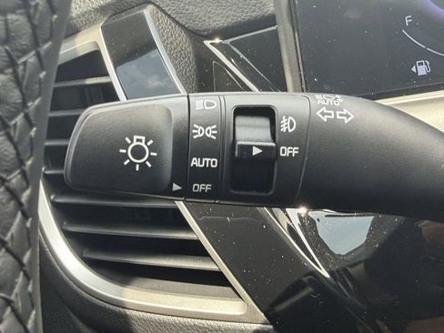 New 2026 Kia Seltos S FWD image 31