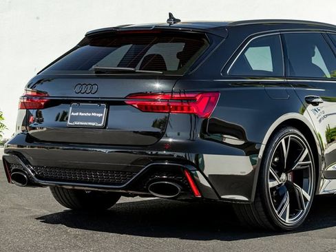 Certified 2023 Audi RS 6 AWD/4WD image 9