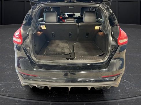 Used 2017 Ford Focus RS image 12