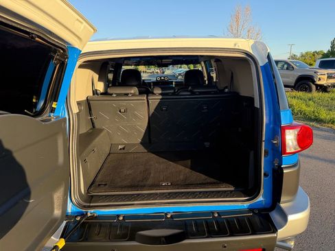 Used 2008 Toyota FJ Cruiser 4WD image 14