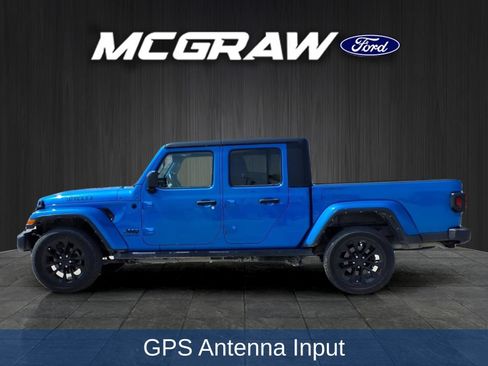 Used 2021 Jeep Gladiator Sport AWD/4WD image 10