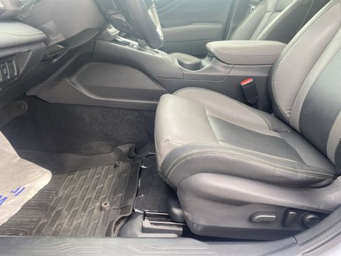 Used 2021 Subaru Outback Onyx Edition XT w/ Popular Package #2 image 11