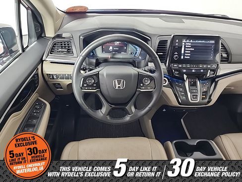 Used 2023 Honda Odyssey Elite image 27