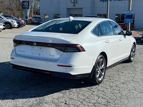 Certified 2023 Honda Accord EX-L image 4