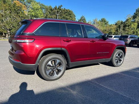 Used 2023 Jeep Grand Cherokee image 5