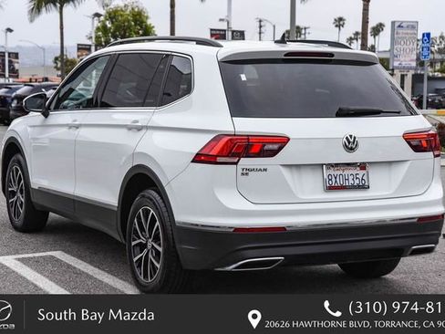 Used 2021 Volkswagen Tiguan SE w/ Panoramic Sunroof Package FWD image 7
