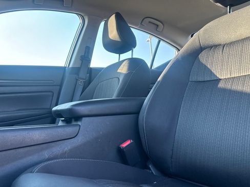Certified 2025 Nissan Altima 2.5 SV FWD image 40