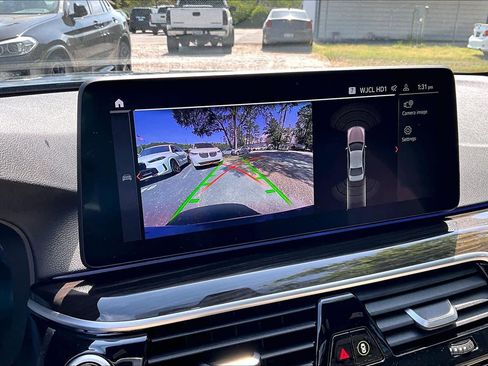 Certified 2023 BMW 530i w/ Premium Package image 27