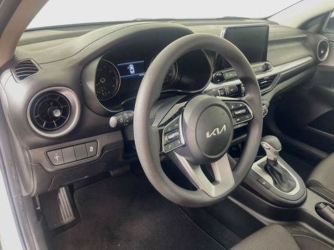 Used 2023 Kia Forte LXS FWD image 10