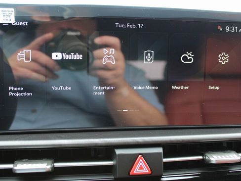 New 2026 Kia Sportage SX image 32